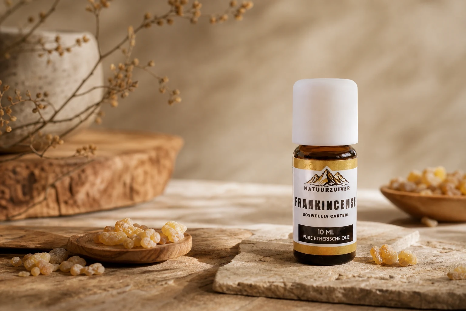 Frankincense etherische olie van Natuurzuiver met stukken wierookhars