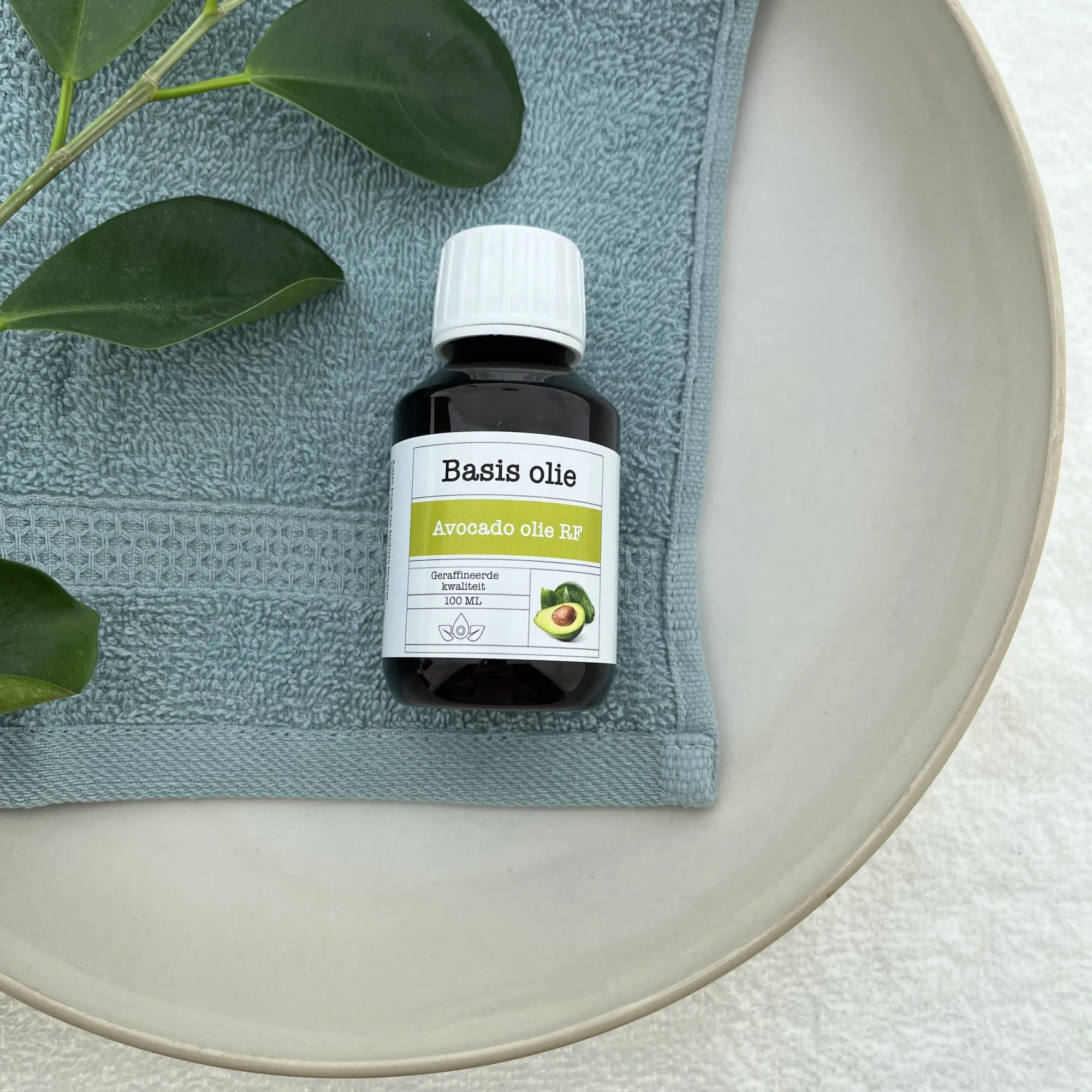Avocado-olie RF in PET flesje van 50 ml met dispenser dop van De Groene Linde