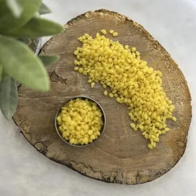 Bijenwas-chips-geel-los-de-groene-linde