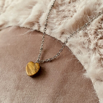 Typisch Shanna edelsteen ketting tijgeroog zilver