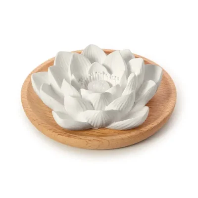 Geursteen met houten onderlegger – Lotus