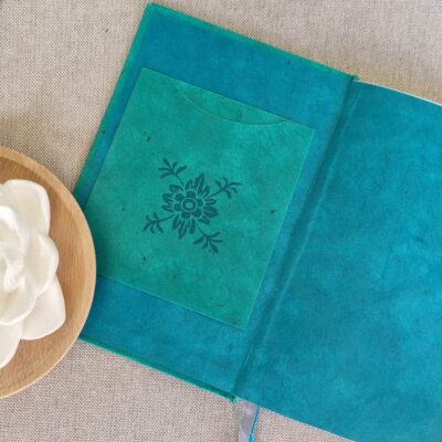 Notitieboek Yoga Groen | Handgemaakt met zilveren details