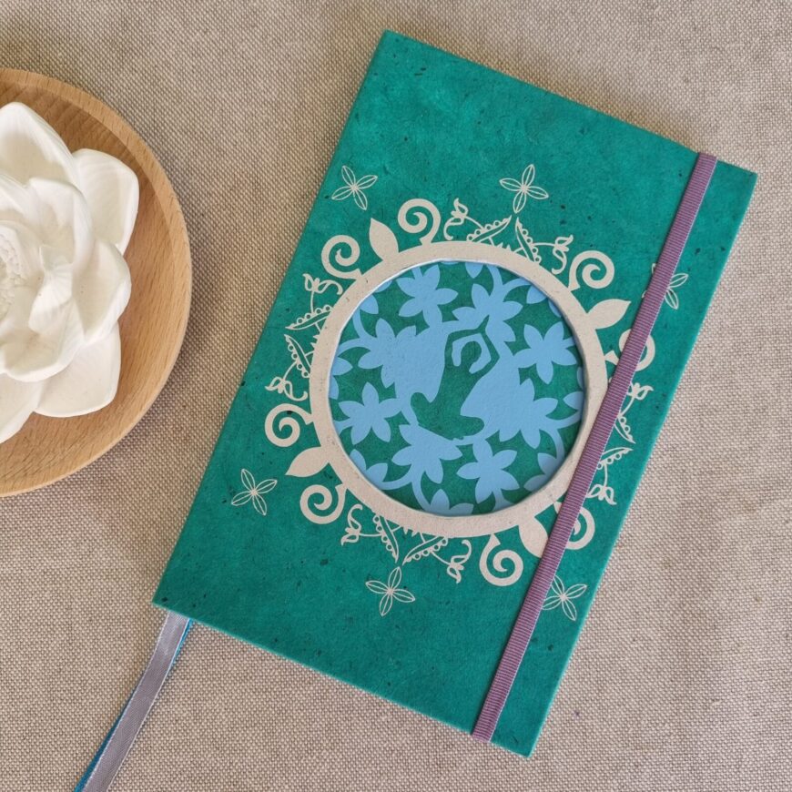 Notitieboek Yoga Groen | Handgemaakt met zilveren details