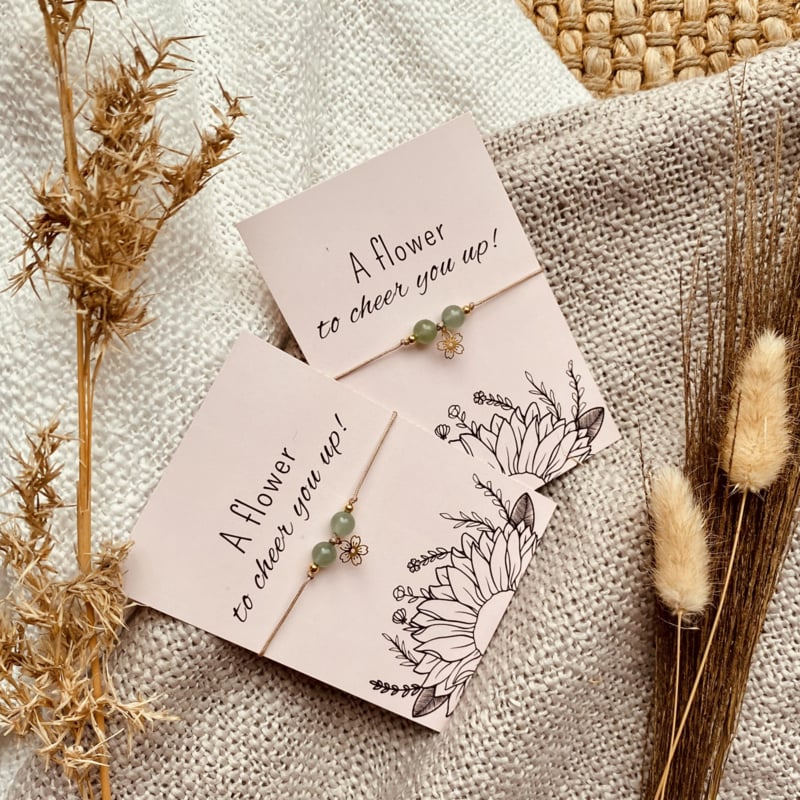Typisch Shanna | Edelsteen armbandje met postcard | A Flower To Cheer You Up