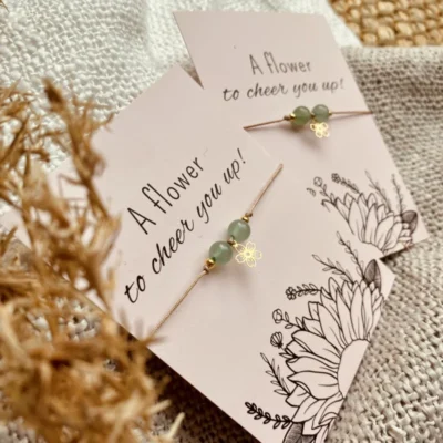 Typisch Shanna | Edelsteen armbandje met postcard | A Flower To Cheer You Up