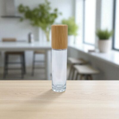 Roll on helder glas 10ml houten dop sfeerbeeld