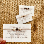 Typisch Shanna | Edelsteen armbandje | Versteend Hout