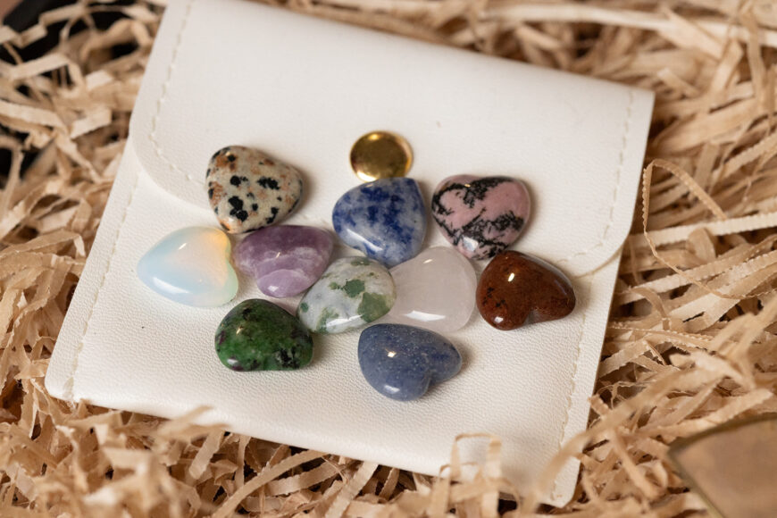 Mix van 10 edelsteen hartjes 15mm Mix van 10 edelsteen hartjes 15mm